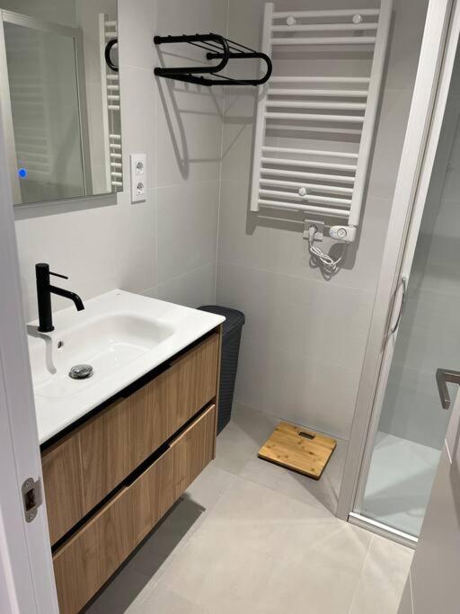 Appartement New Flat Near The